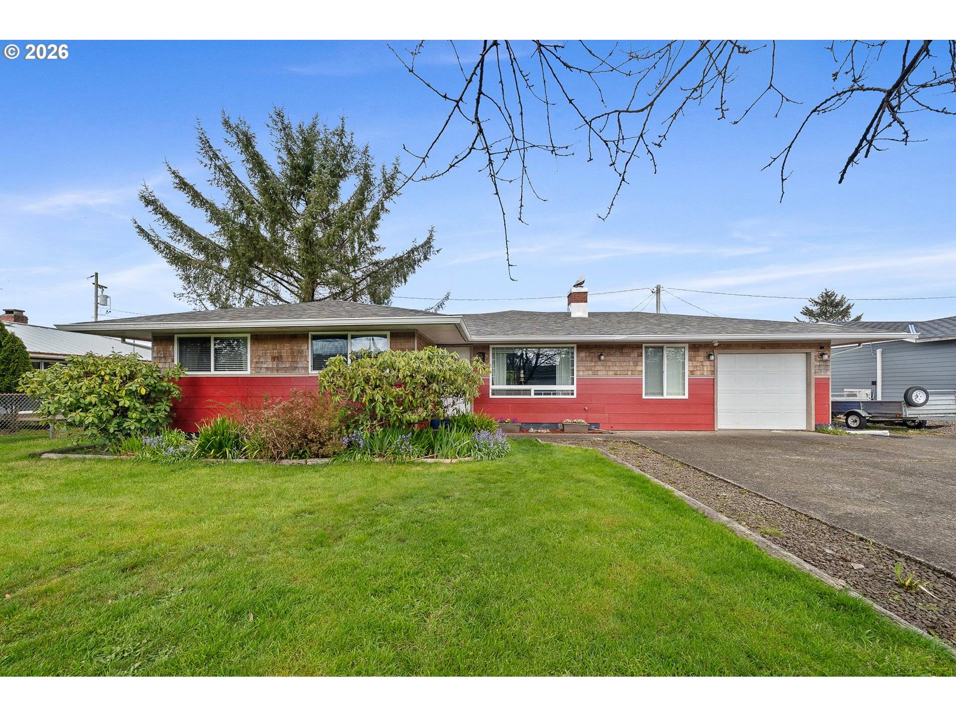 4204 DOGWOOD AVE, Tillamook, OR 97141