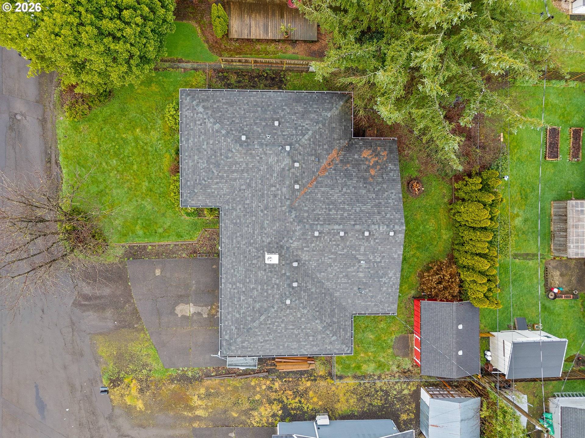 4204 DOGWOOD AVE, Tillamook, OR 97141