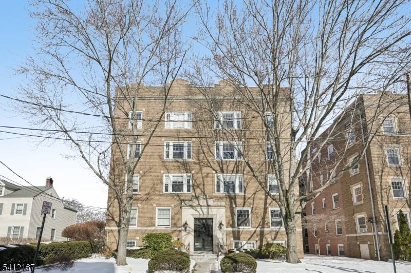 55 Park Ave #33, Bloomfield Twp., NJ 07003