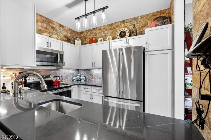 48 Academy Court, Bedminster Twp., NJ 07921