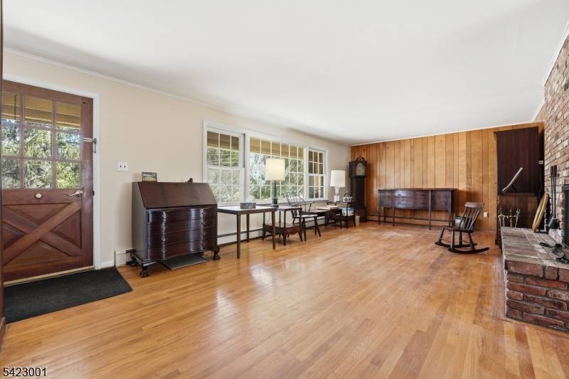 46 Shawnee Trl, Sparta Twp., NJ 07871