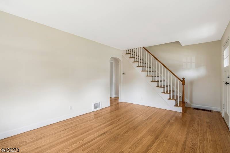 553 Marion St, Bound Brook Boro, NJ 08805