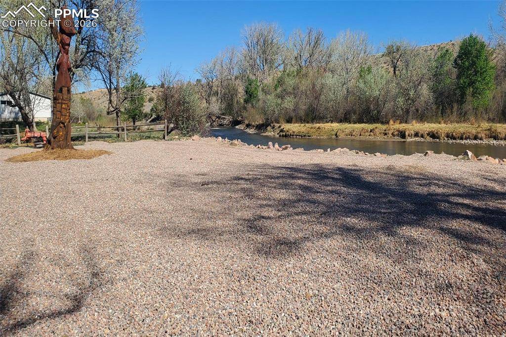 997 County Road 119, Florence, CO 81226