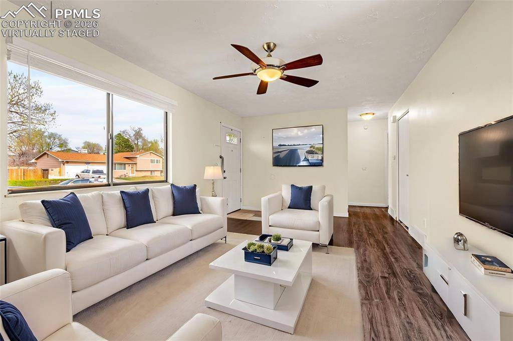 7155 Woody Creek DR, Colorado Springs, CO 80911