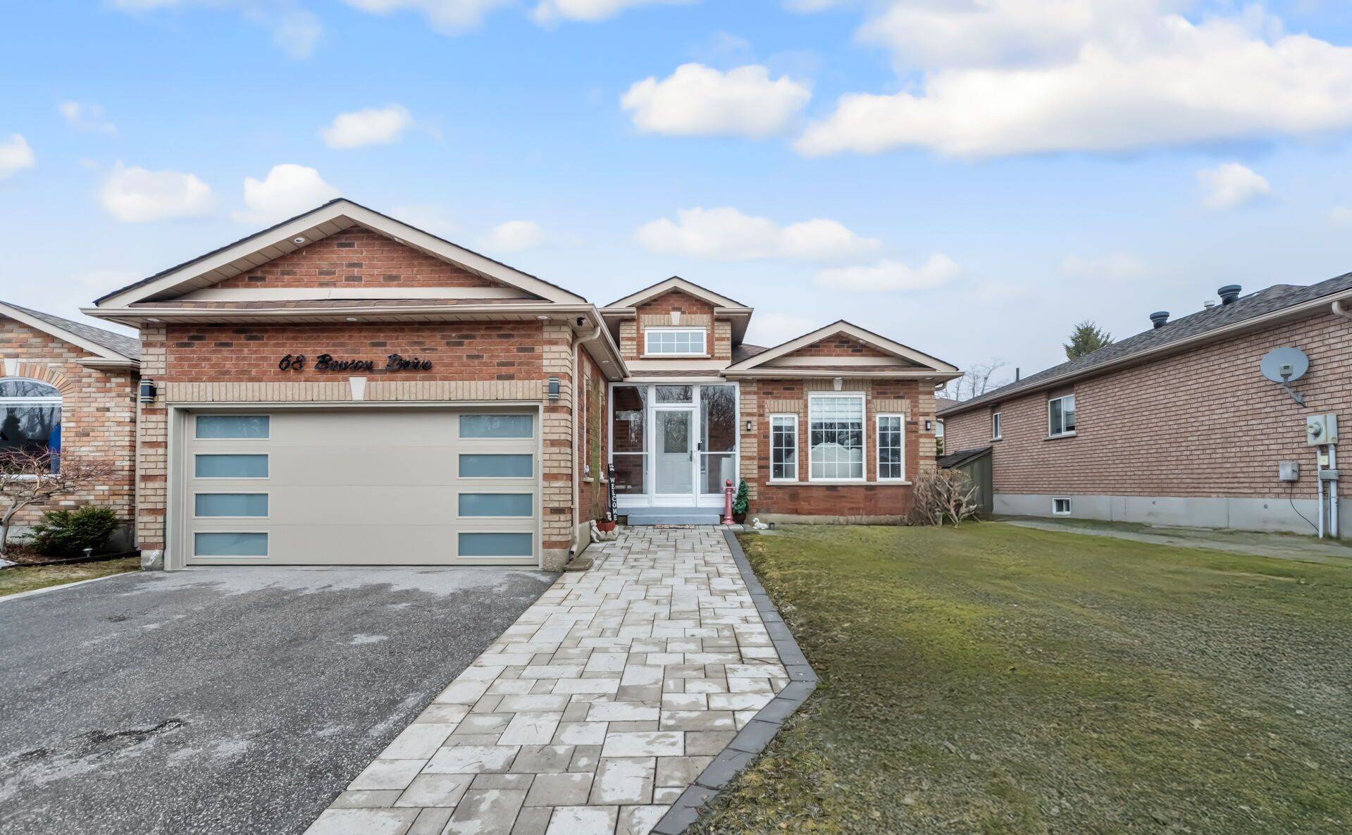 68 Benson DR, Barrie, ON L4N 7Y2