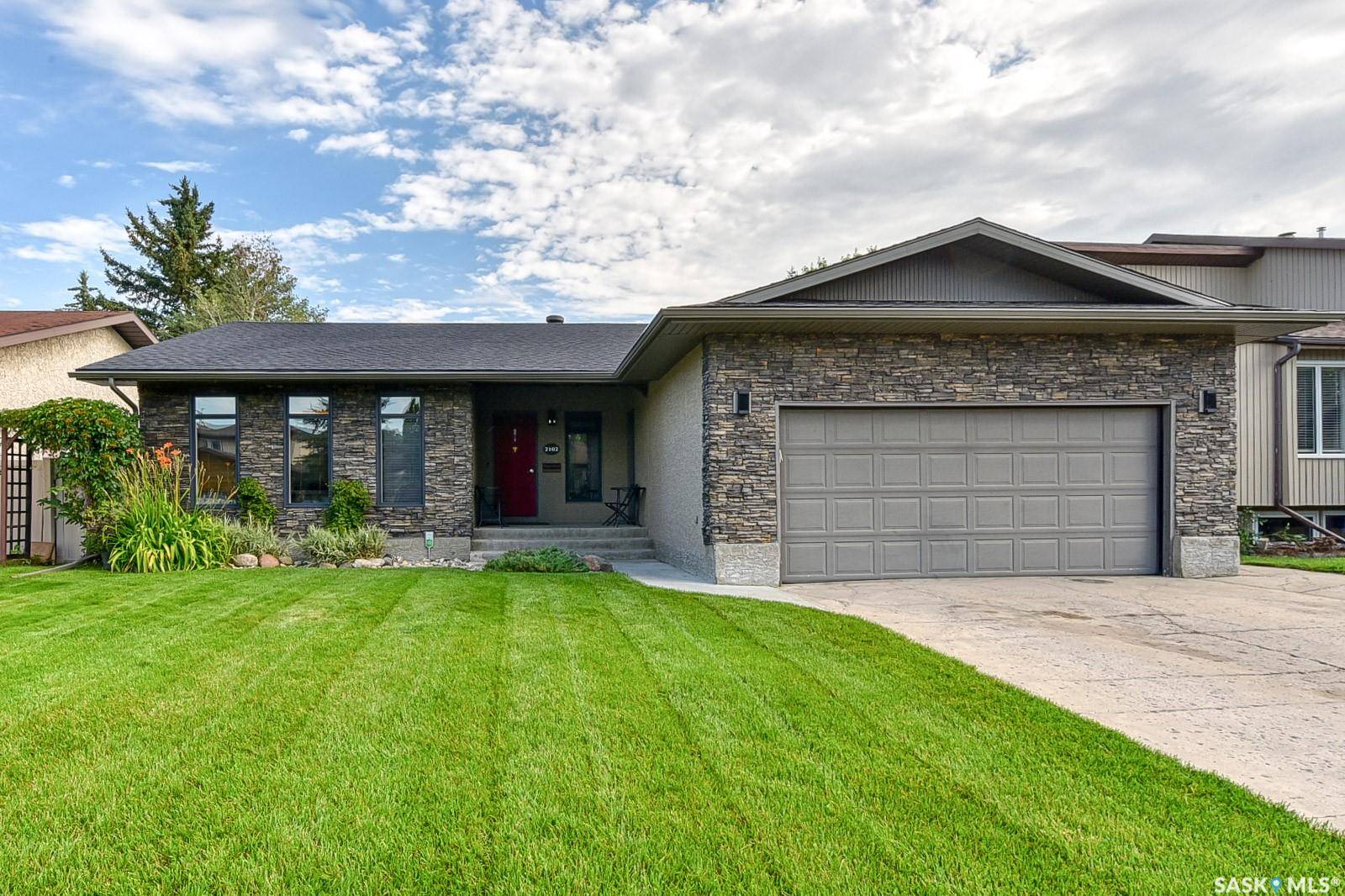 2102 Truesdale DRIVE E, Regina, SK S4V 0M5