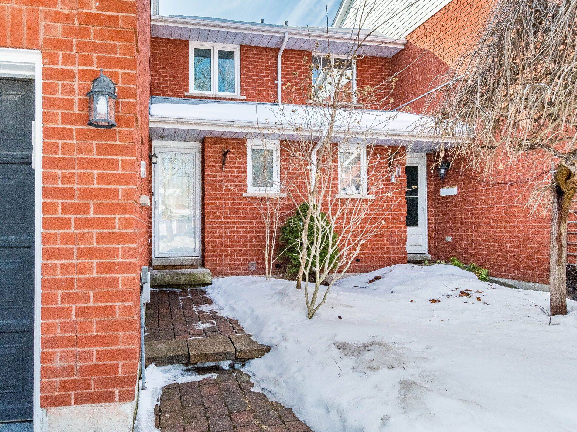 2442 Stefi TRL, Oakville, ON L6H 5Y4