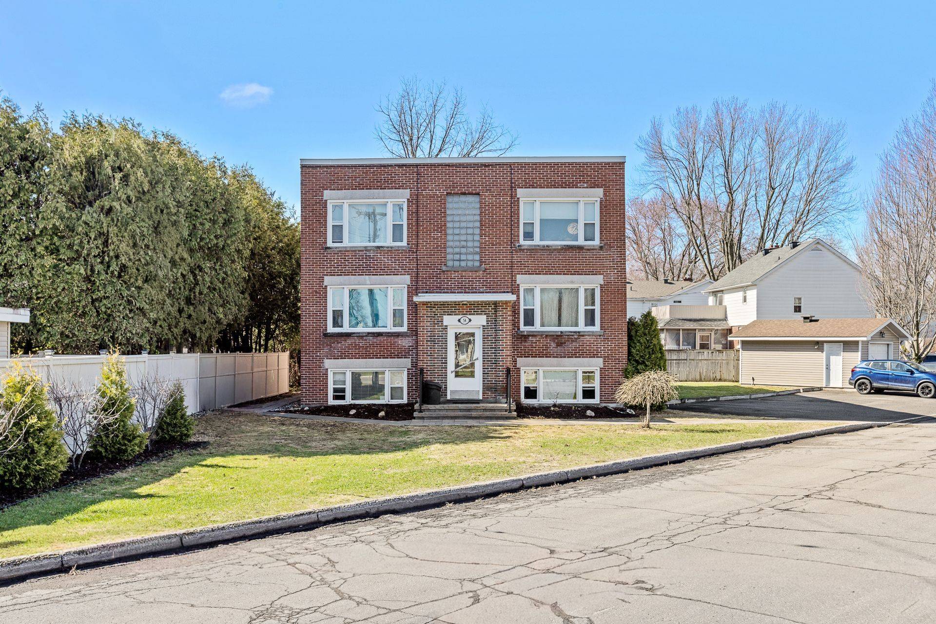 54 Centennial BLVD, Glebe - Ottawa East And Area, ON K1S 0M9