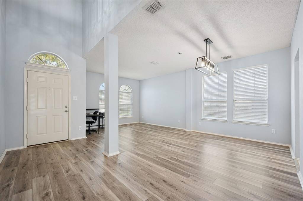 3304 Olympus Court, Corinth, TX 76210