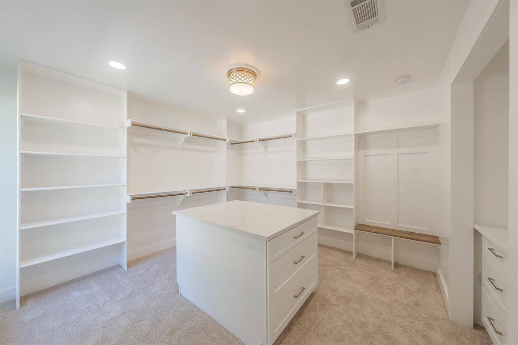 2815 Perkins Road, Arlington, TX 76016