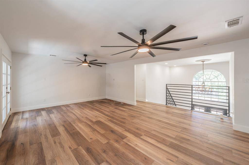 2815 Perkins Road, Arlington, TX 76016