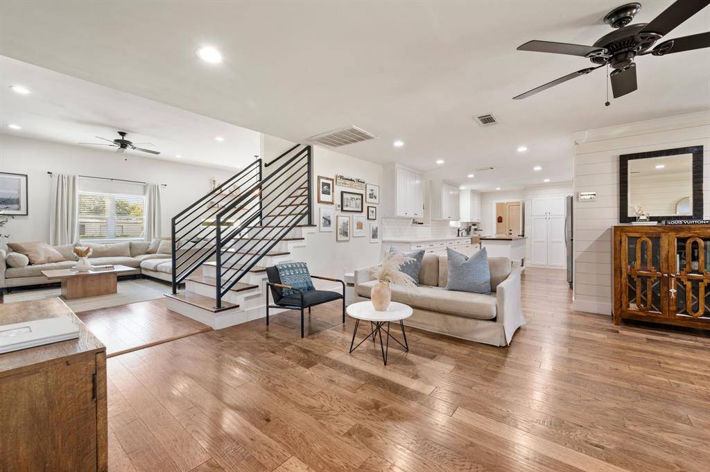 504 Main Street, Roanoke, TX 76262