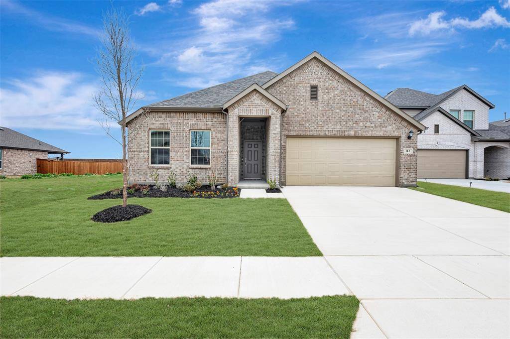 113 Rockwood Lane, Justin, TX 76247
