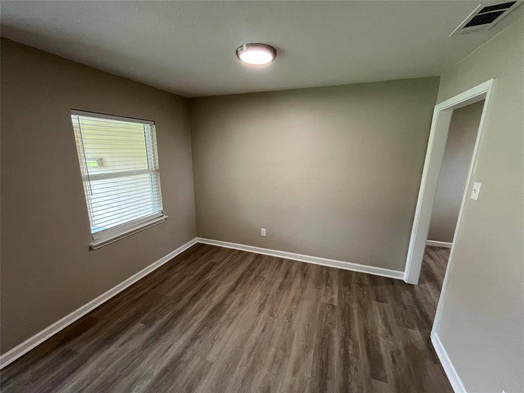 405 Highcrest Drive, Dallas, TX 75232