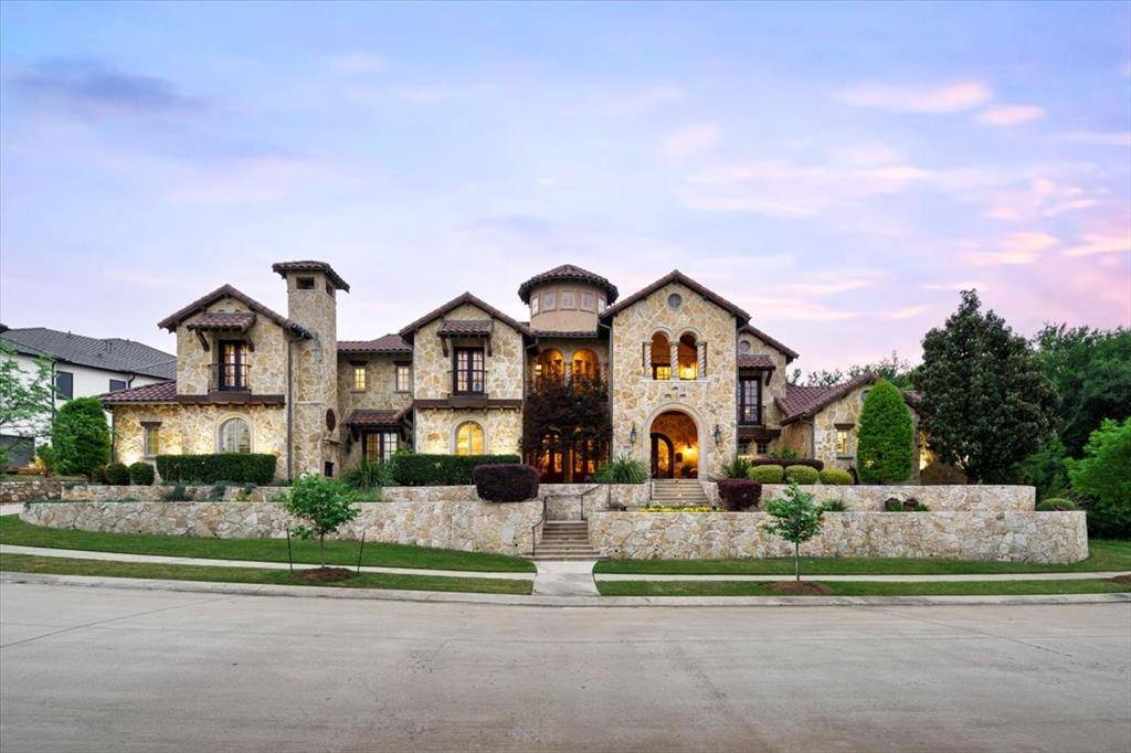 2504 Silver Table Drive, Lewisville, TX 75056