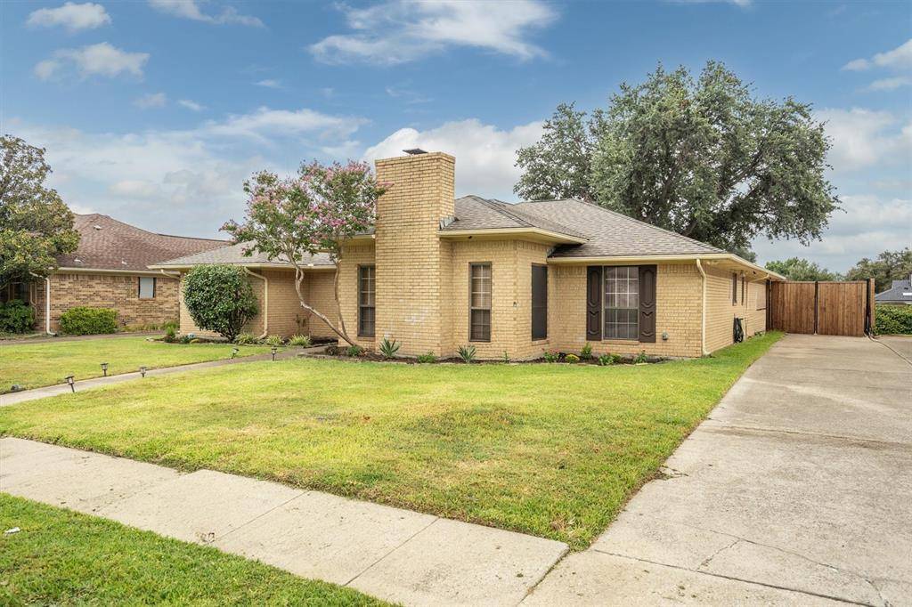 2214 Valley Mill, Carrollton, TX 75006