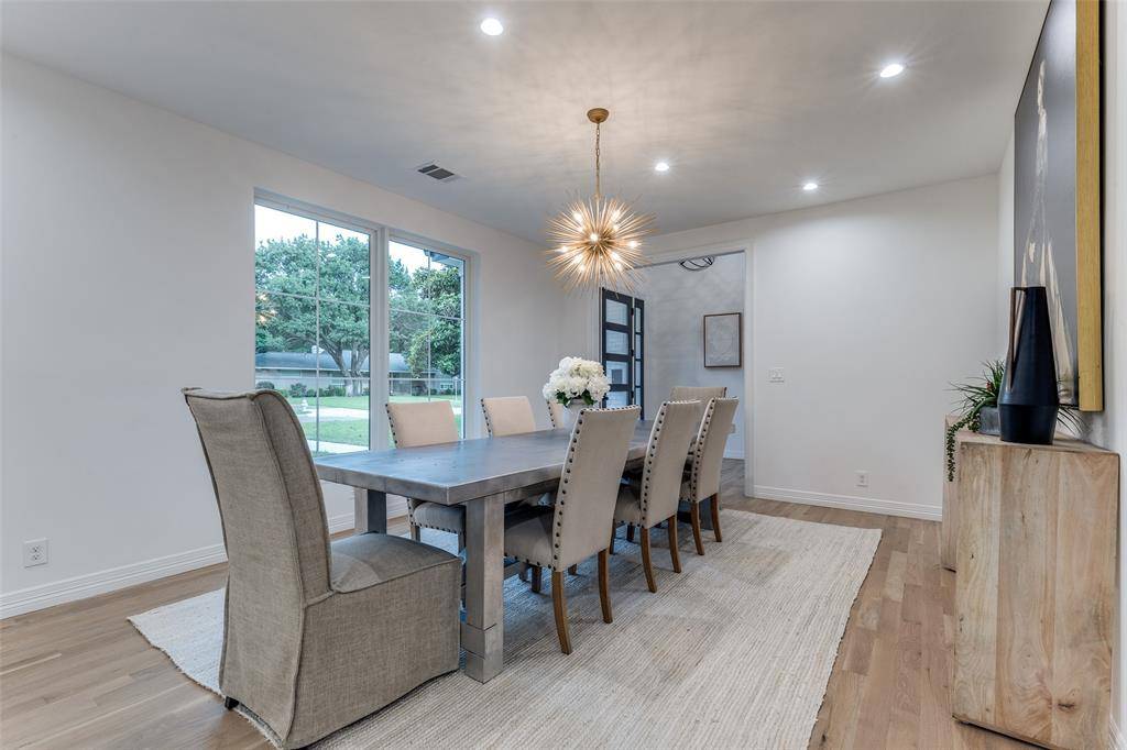 11207 Dwarfs Circle, Dallas, TX 75229