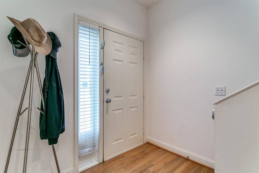 3250 Cambrick Street #9, Dallas, TX 75204