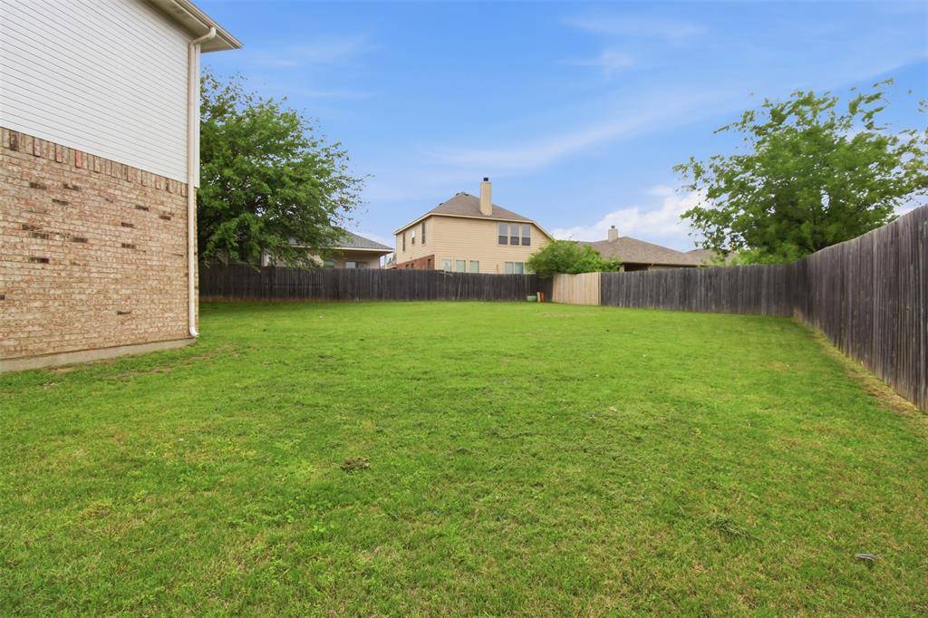 10932 Rising Mist Court, Fort Worth, TX 76052