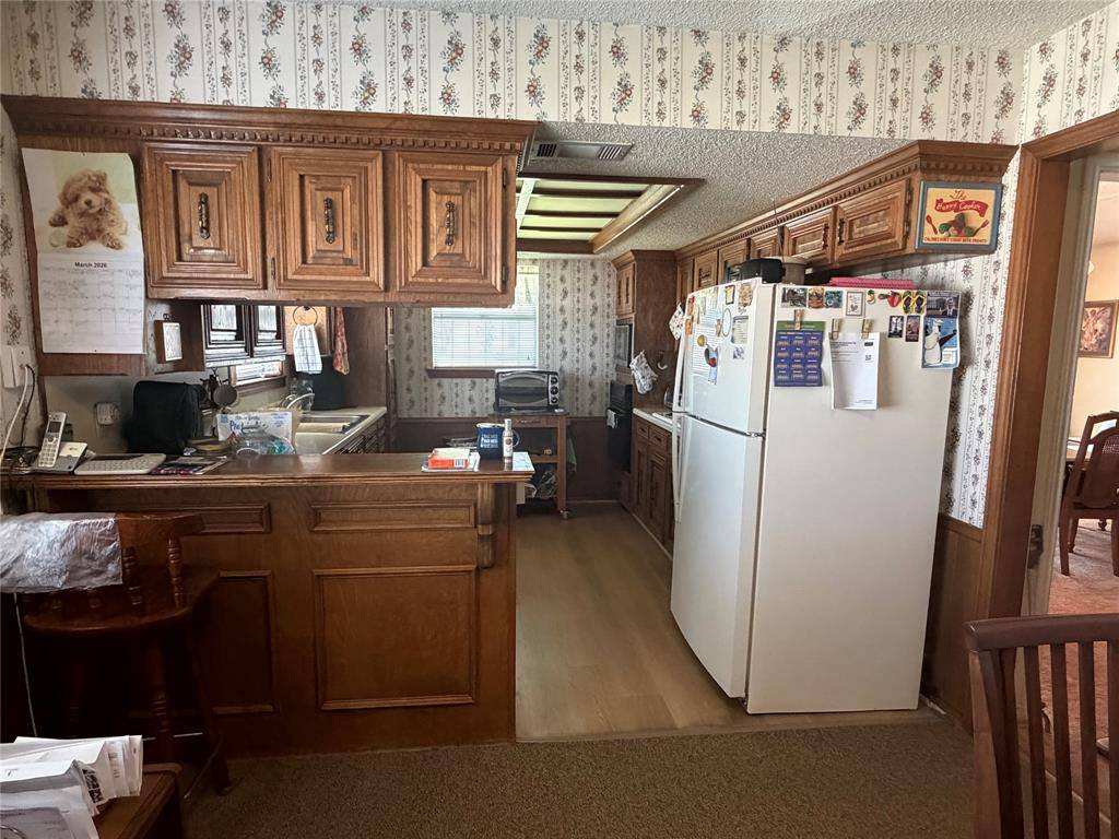 7033 Allview Lane, Dallas, TX 75227