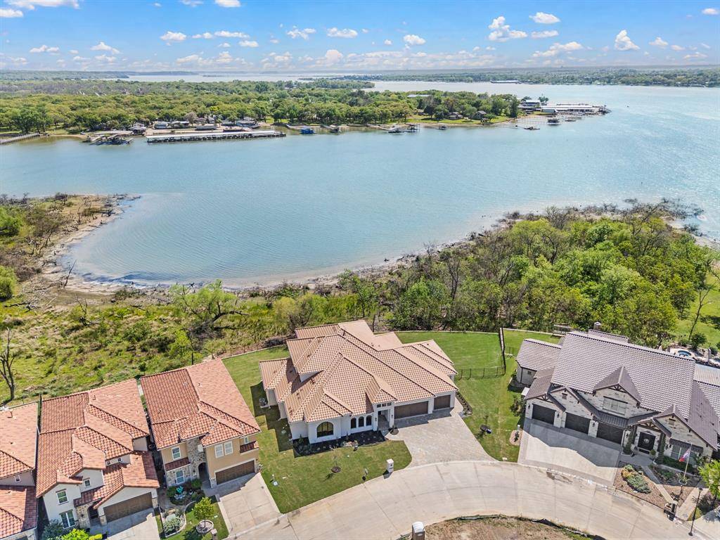 9065 Lakeside Drive, Fort Worth, TX 76179