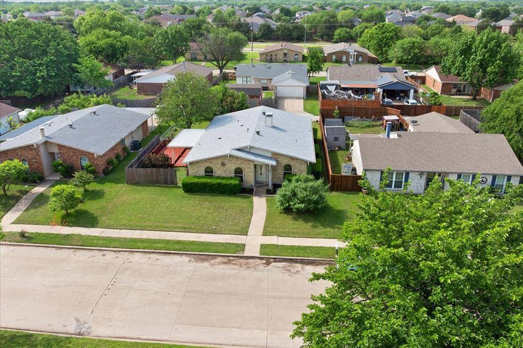 2017 Montana Trail, Grand Prairie, TX 75052