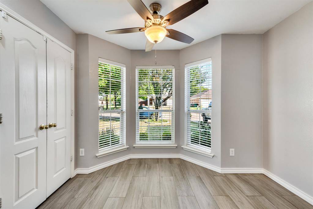 784 Tranquility Lane, Cedar Hill, TX 75104