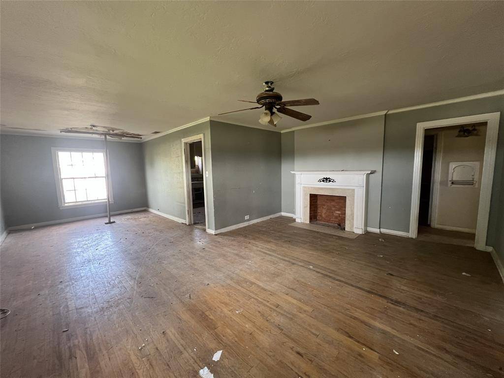 738 Houston Street, Sulphur Springs, TX 75482