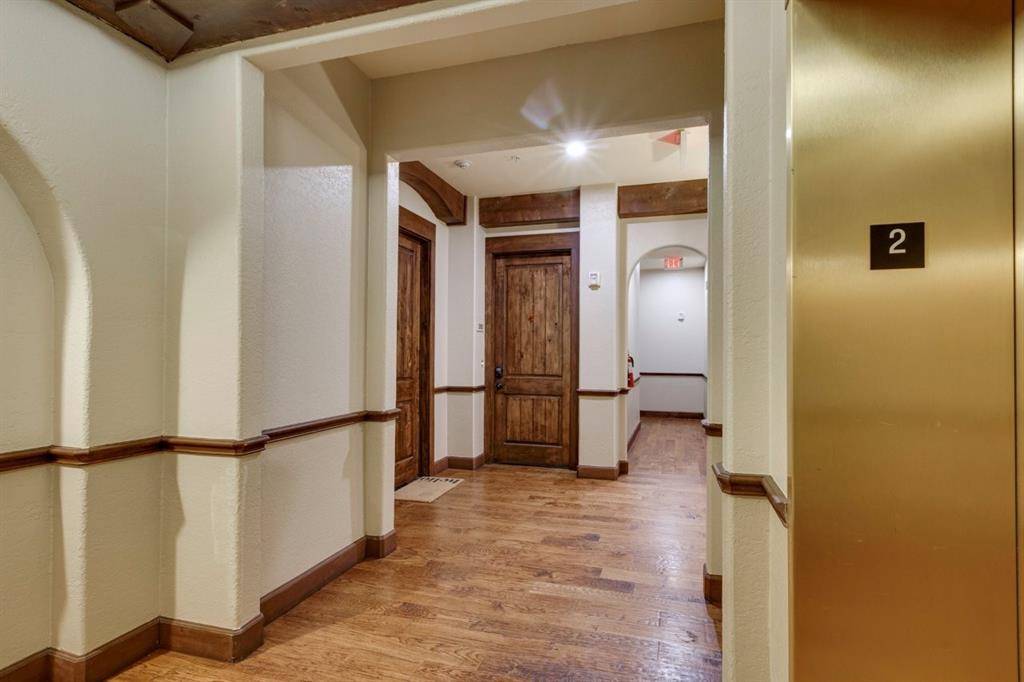 6631 Via Positano #202, Irving, TX 75039