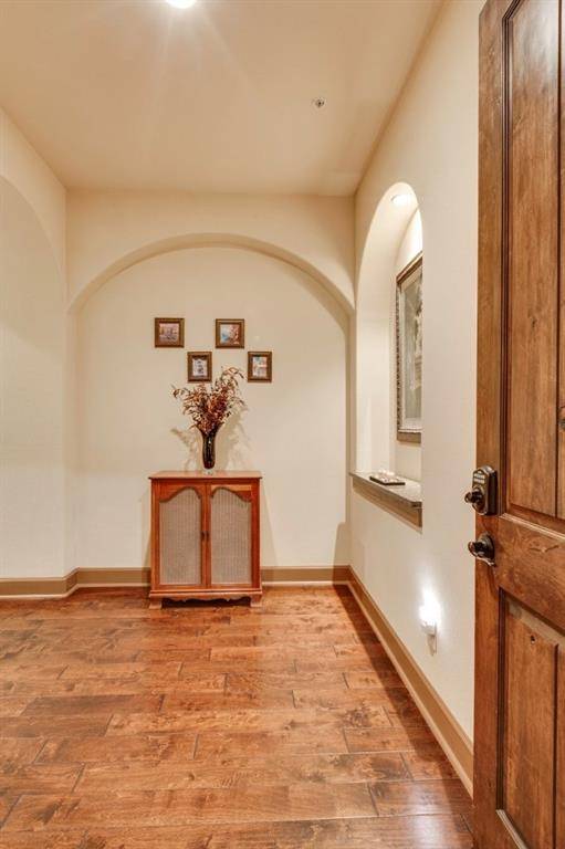 6631 Via Positano #202, Irving, TX 75039