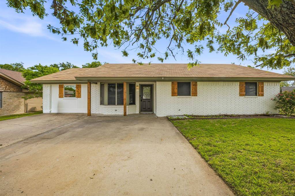 115 Doublehorn Street, Stephenville, TX 76401