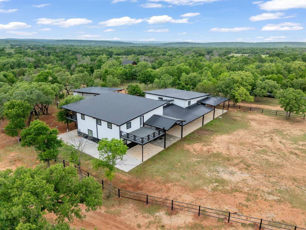 675 County Road 463, Stephenville, TX 76401