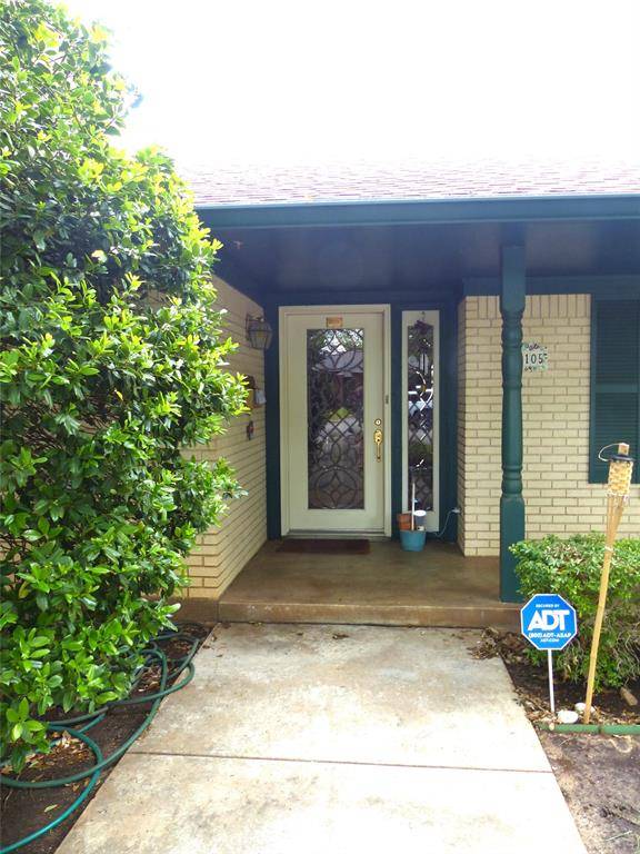 2105 Stanton, Brady, TX 76825