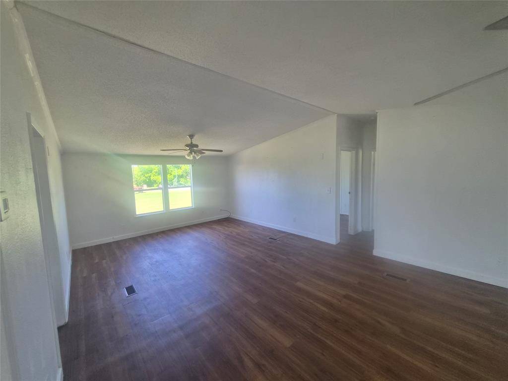 428 Penny Court, Granbury, TX 76049