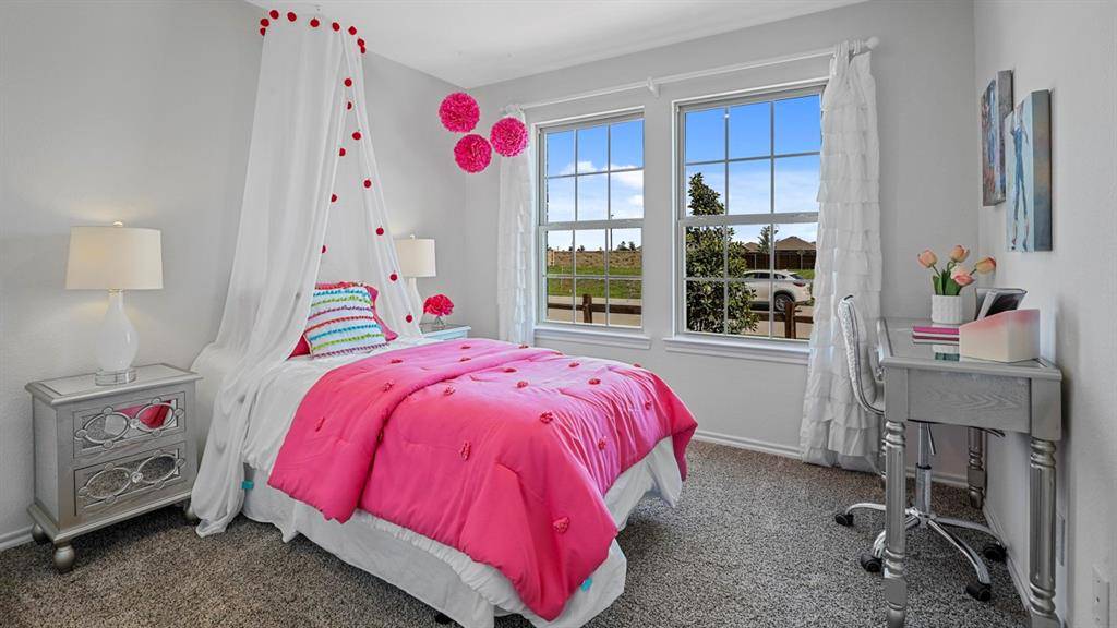 3313 Melissa Lane, Ennis, TX 75119