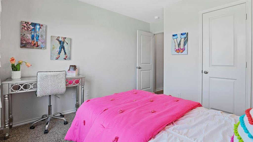 3313 Melissa Lane, Ennis, TX 75119