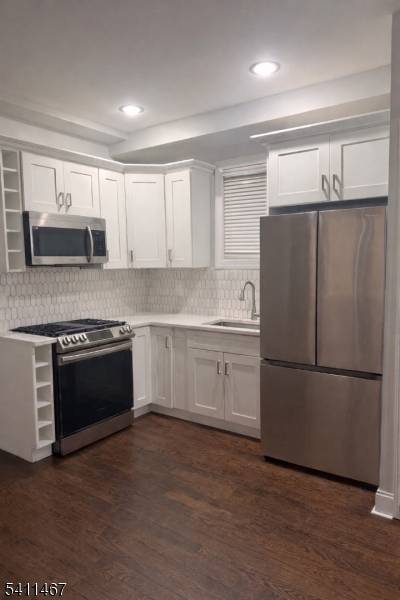 19 Rosehill Pl, Irvington Twp., NJ 07111