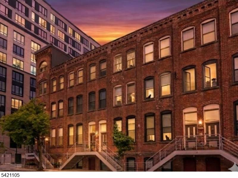 54-60 Mcwhorter St Unit 105 #105, Newark City, NJ 07105