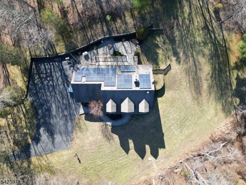 49 Sand Pond Rd, Hardwick Twp., NJ 07825