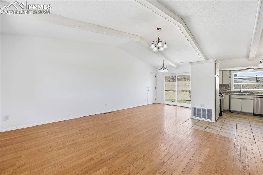 6729 Nokomis CIR, Colorado Springs, CO 80915