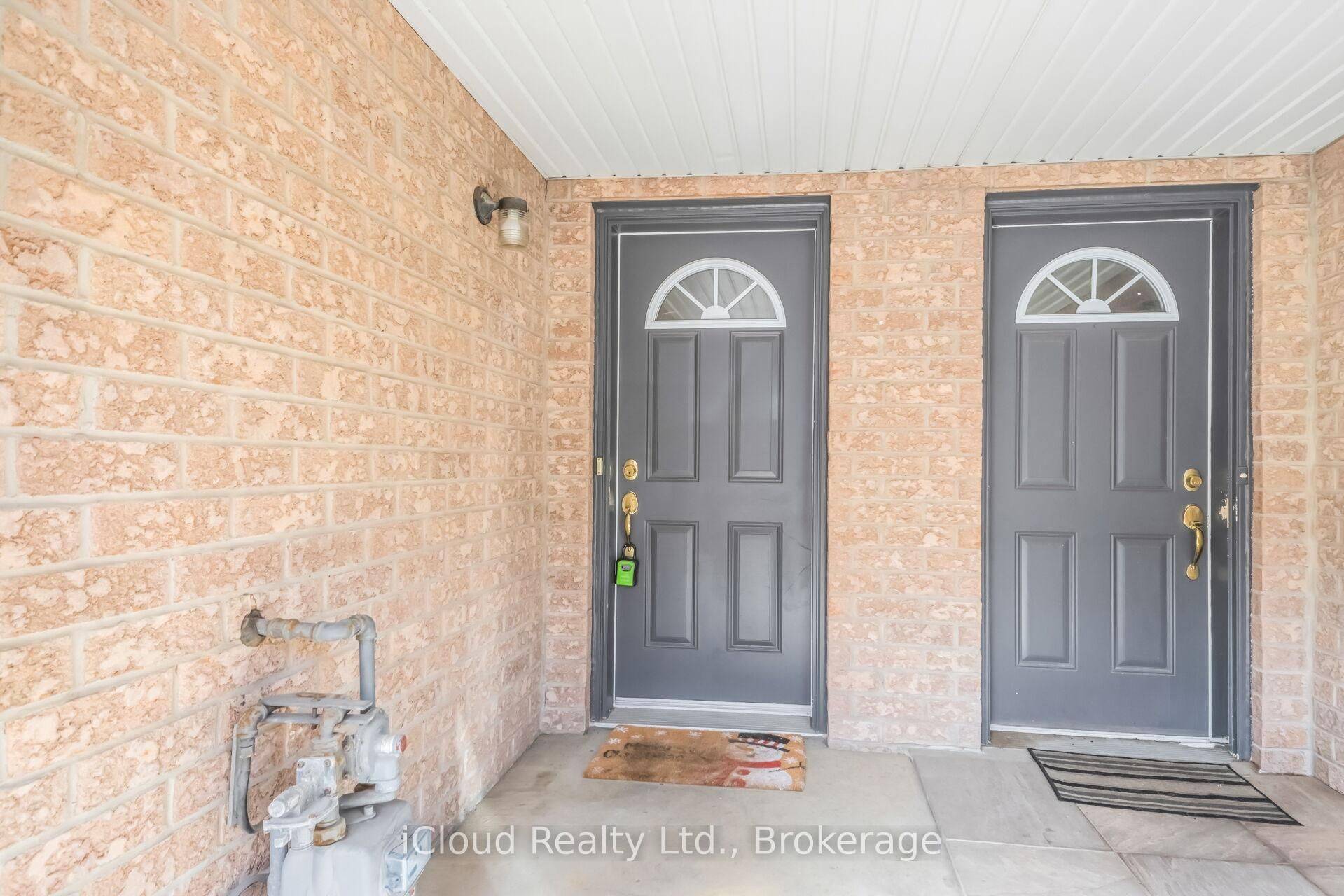 63 Spadina RD, Brampton, ON L6X 4X6