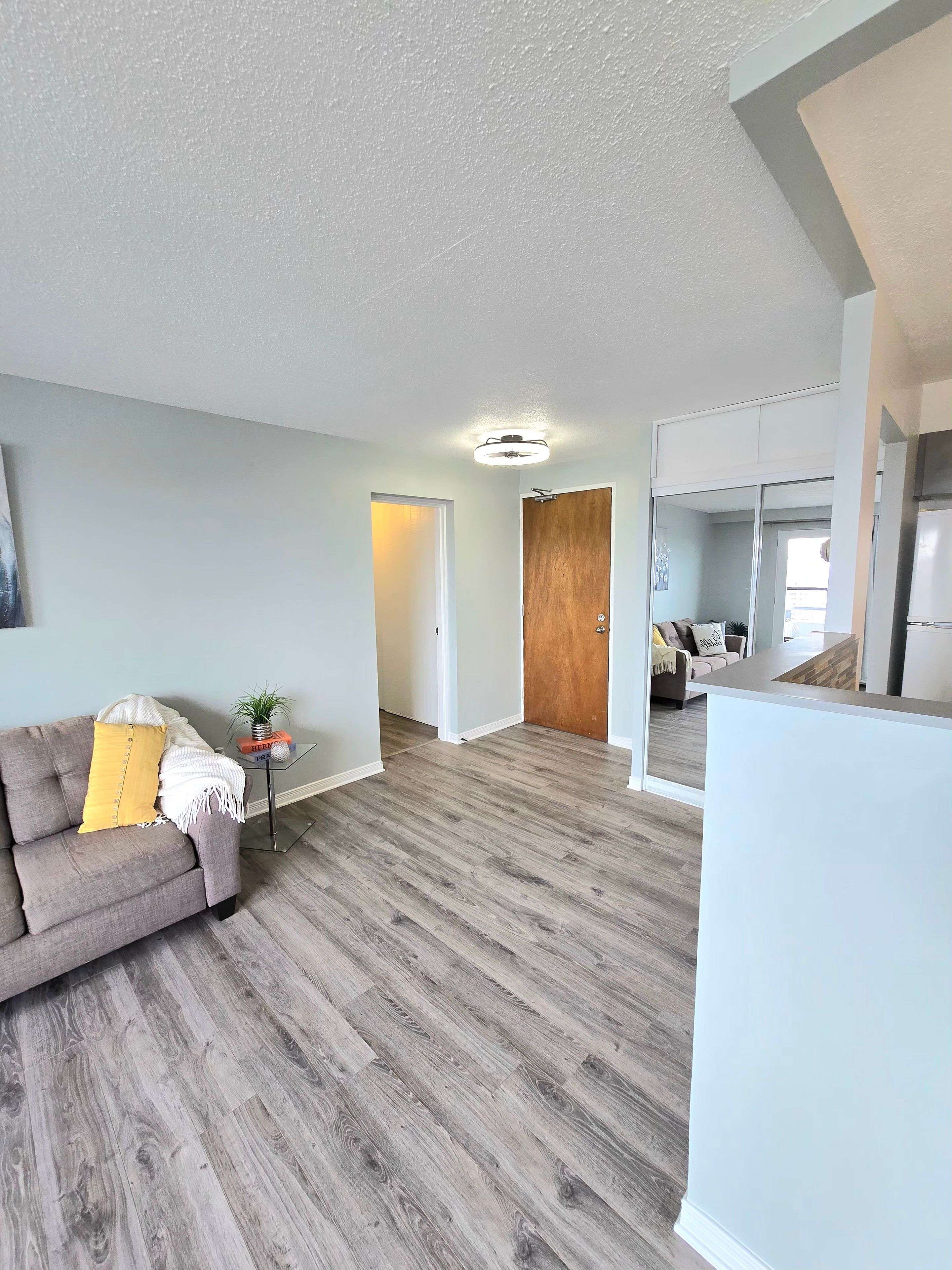 20 Chesterton DR #1113, Cityview - Parkwoods Hills - Rideau Shore, ON K2E 6Z7