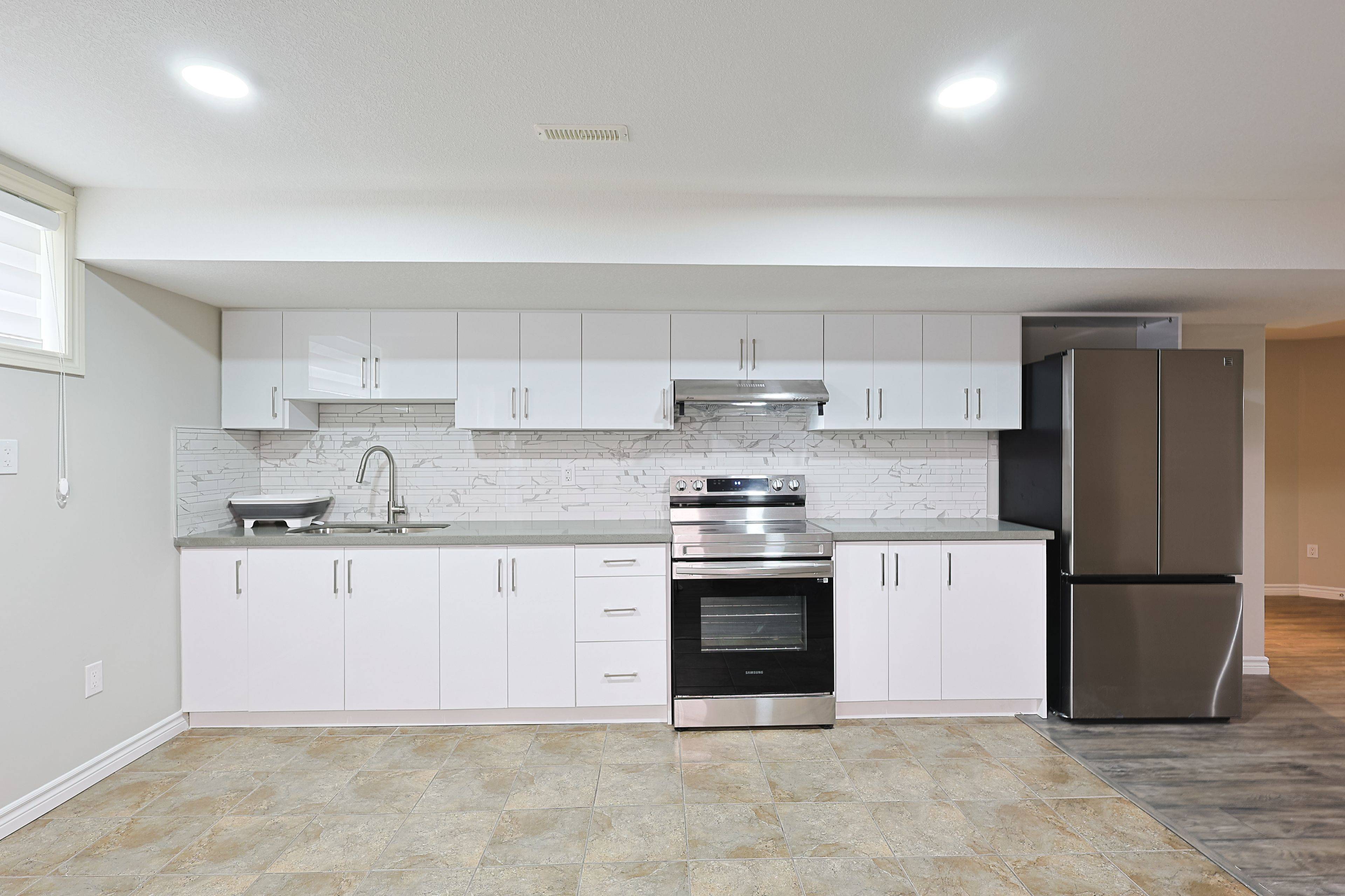 49 Woodhatch CRES #Bsmt, Ingersoll, ON N5C 0A3