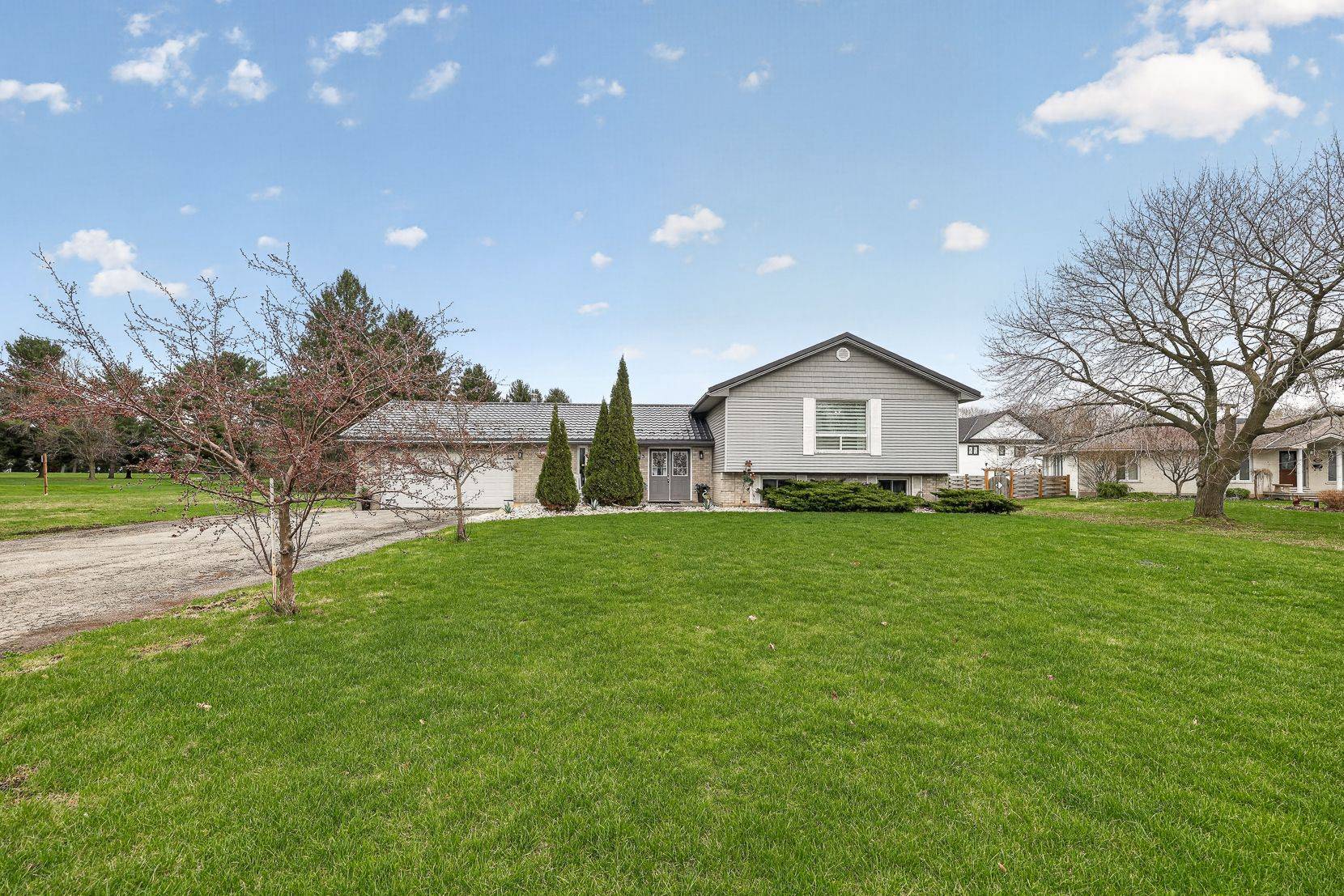 293 Whiting ST, Ingersoll, ON N5C 3P7