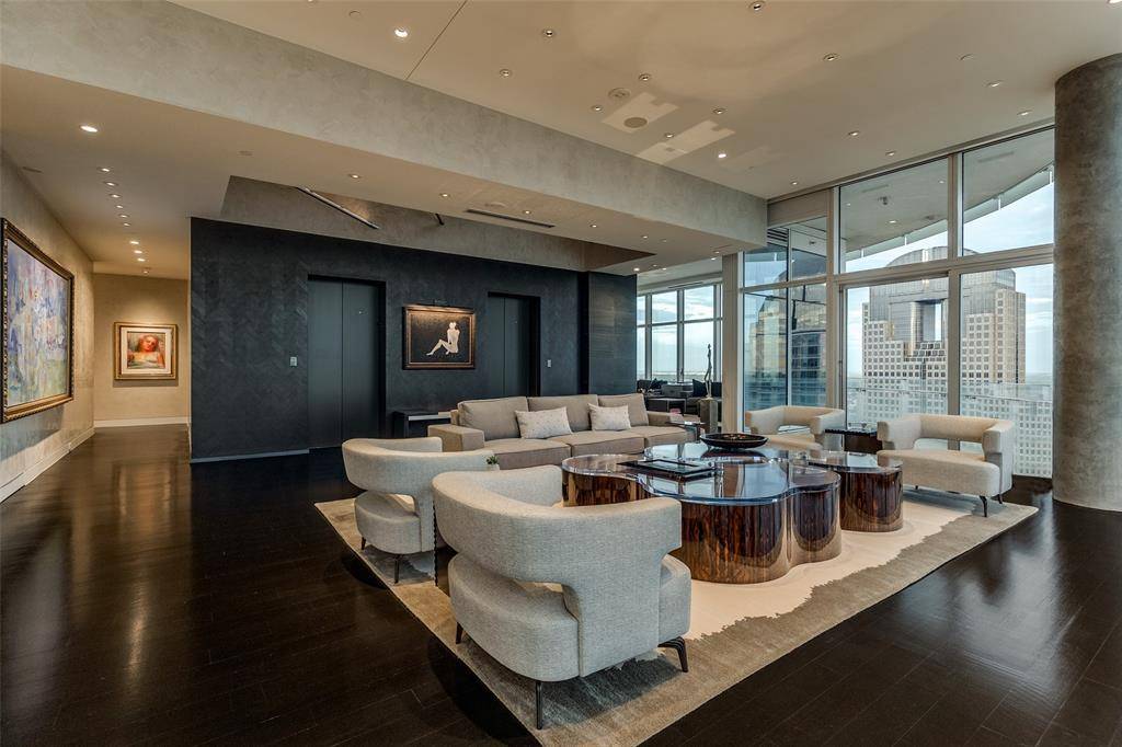 1918 Olive Street #4202, Dallas, TX 75201