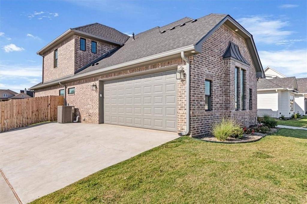 12022 Kenai Circle, Woodway, TX 76712