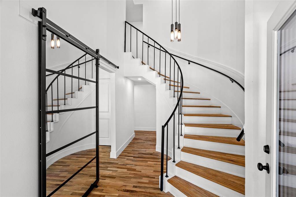 3542 Chellen Drive, Farmers Branch, TX 75234