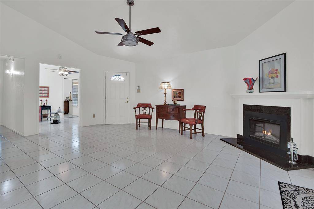 3005 Plumtree Lane, Plano, TX 75074