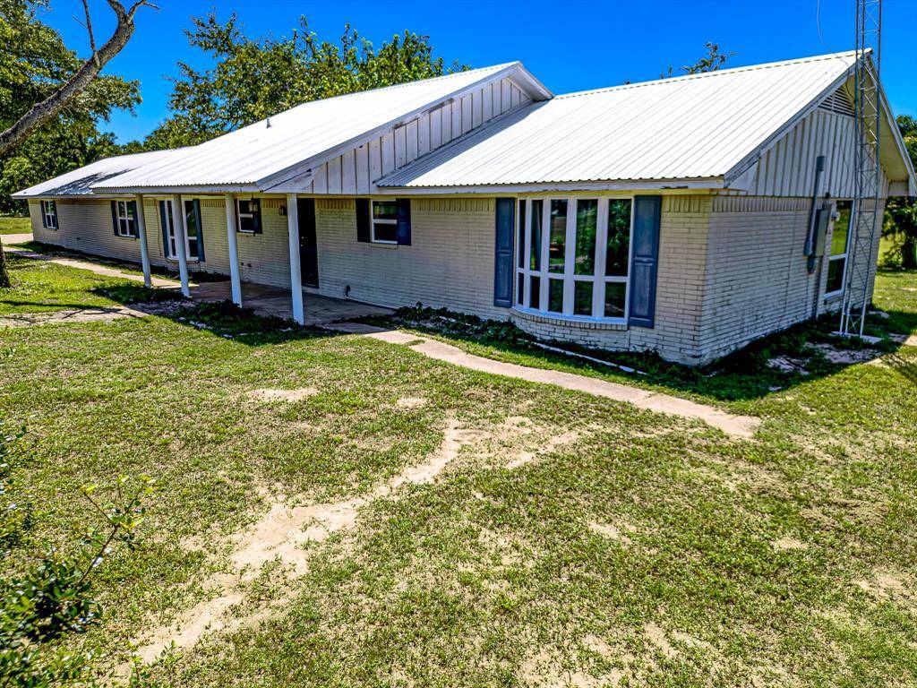 800 Vz County Road 4105, Canton, TX 75103