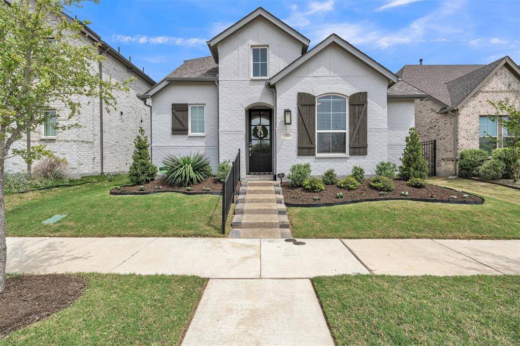 1016 Bolden Avenue, Crowley, TX 76036